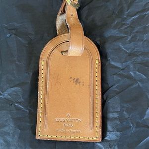 LOUIS VUITTON LUGGAGE TAG
